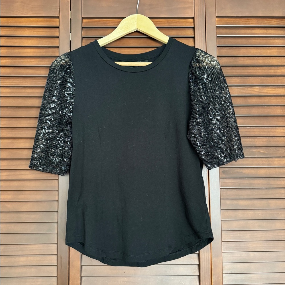 DKNY Size S Black Sequin Puff Short Sleeve Knit Blouse Cotton Modal